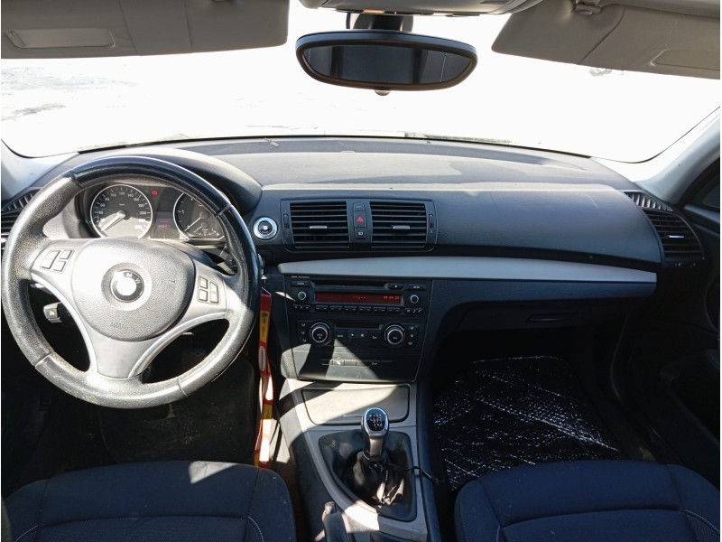 BMW SERIE 1 BERLINA (E81/E87) - imagen 5