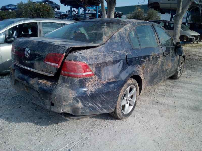 VOLKSWAGEN PASSAT BERLINA (3C2) - imagen 6