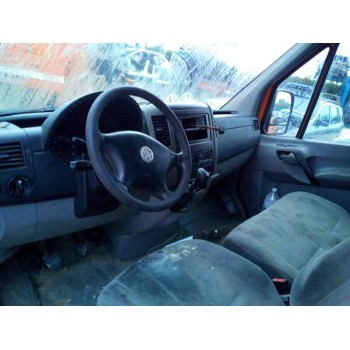 VOLKSWAGEN CRAFTER CAJA CERRADA - miniatura 3