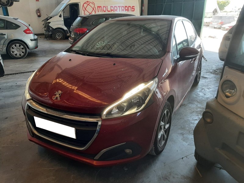 PEUGEOT 208 - imagen 1