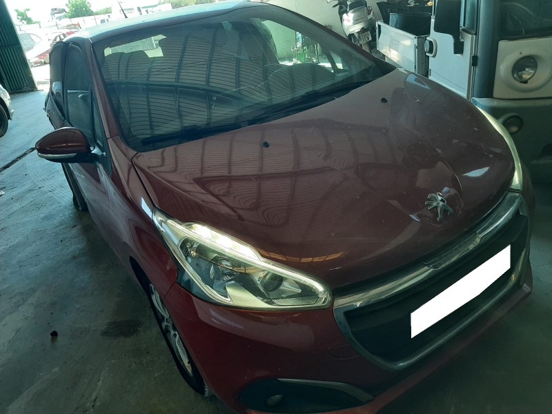 PEUGEOT 208 - imagen 4