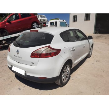 RENAULT MEGANE III BERLINA 5 P - miniatura 4