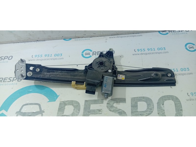 ELEVALUNAS DELANTERO DERECHO  - imagen 1