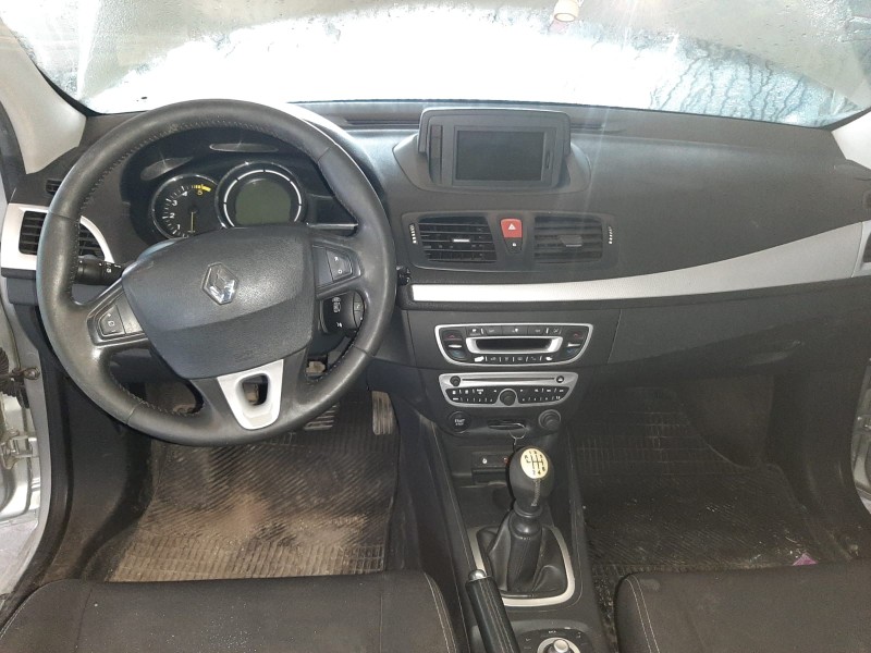 RENAULT MEGANE III SPORT TOURER - imagen 2