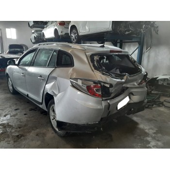 RENAULT MEGANE III SPORT TOURER - miniatura 4