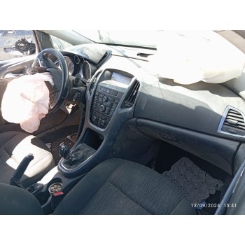 OPEL ASTRA J SPORTS TOURER - miniatura 5