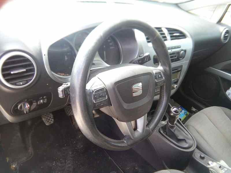 SEAT LEON (1P1) - imagen 3