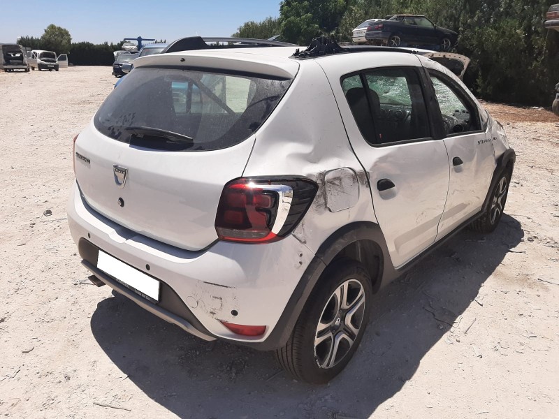 DACIA SANDERO - imagen 3