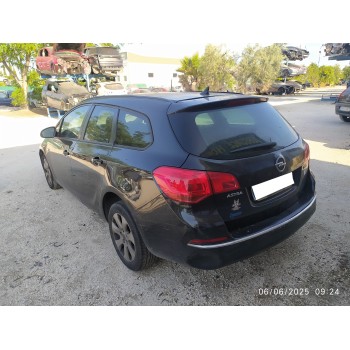 OPEL ASTRA J SPORTS TOURER - miniatura 5