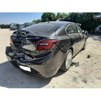 OPEL INSIGNIA BERLINA