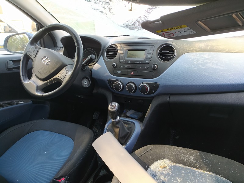 HYUNDAI I10 - imagen 4