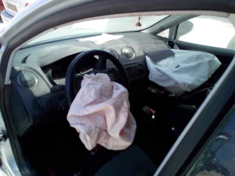 SEAT IBIZA (6J5) - imagen 4