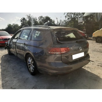 VOLKSWAGEN PASSAT LIM. (3G2) - miniatura 3