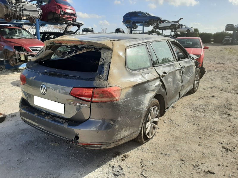 VOLKSWAGEN PASSAT LIM. (3G2) - imagen 6