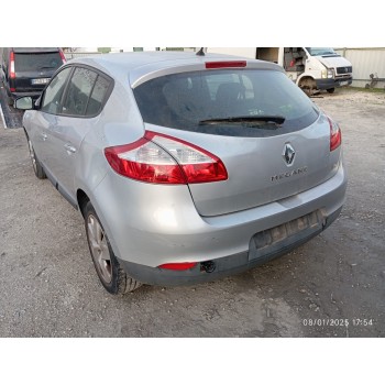 RENAULT MEGANE III BERLINA 5 P - miniatura 5