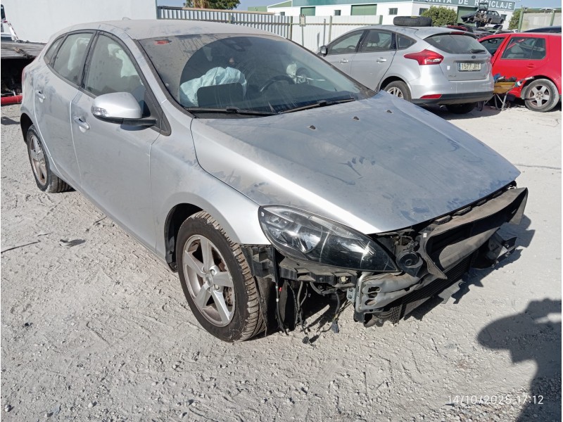 VOLVO V40 - imagen 4