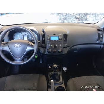 HYUNDAI I30 - miniatura 3