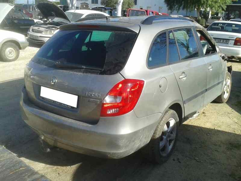 SKODA FABIA COMBI (5J5) - imagen 2