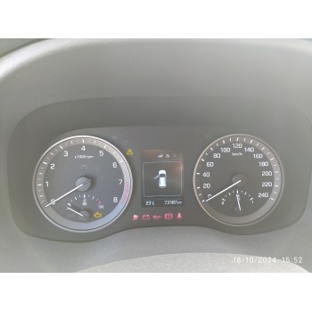 HYUNDAI TUCSON - miniatura 3