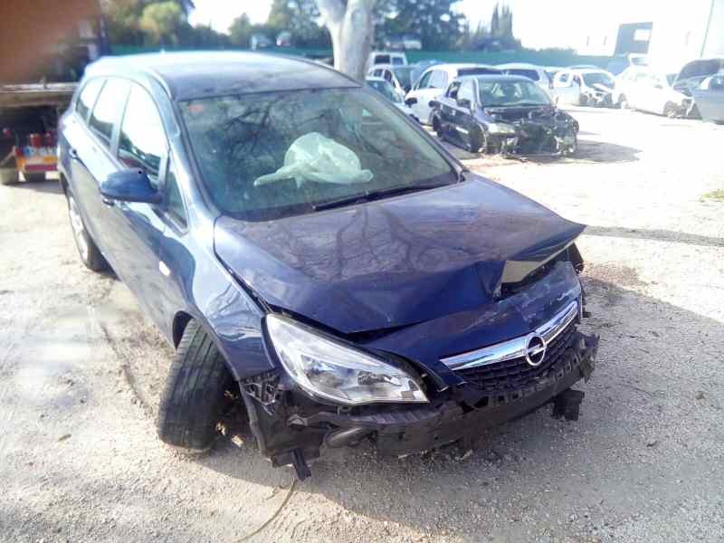 OPEL ASTRA J SPORTS TOURER - imagen 1