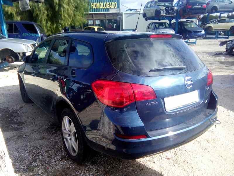 OPEL ASTRA J SPORTS TOURER - imagen 2