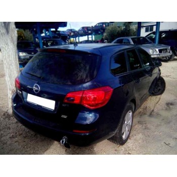 OPEL ASTRA J SPORTS TOURER - miniatura 4