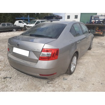 SKODA OCTAVIA COMBI (5E5) - miniatura 5