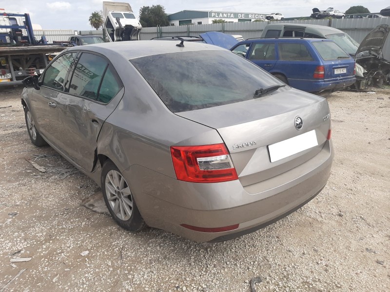 SKODA OCTAVIA COMBI (5E5) - imagen 7