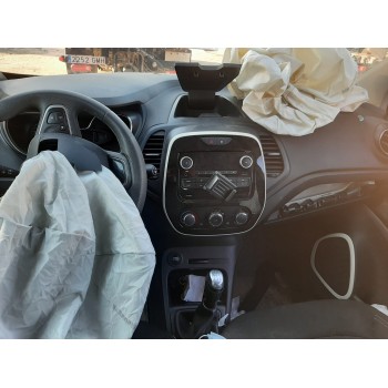 RENAULT CAPTUR - miniatura 3