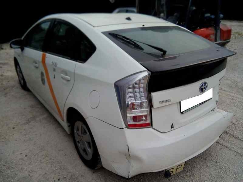 TOYOTA PRIUS (NHW30) - imagen 4