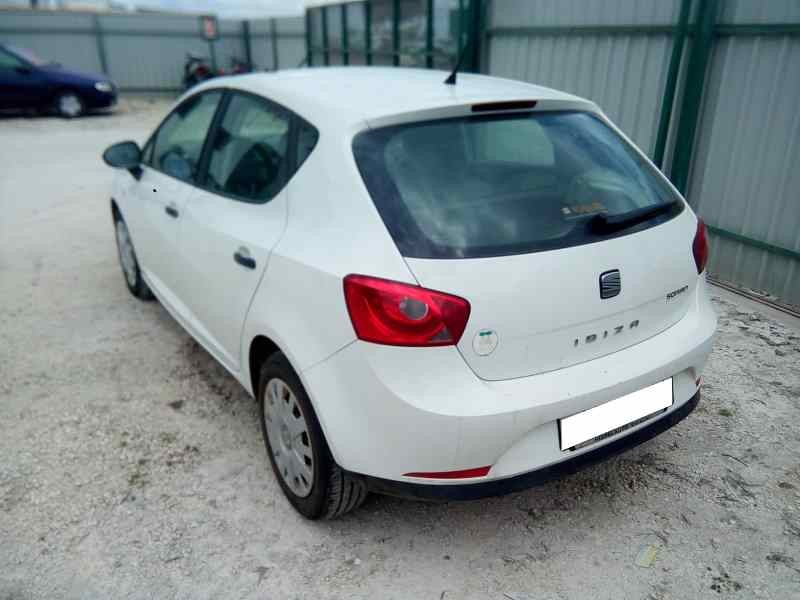 SEAT IBIZA (6J5) - imagen 2