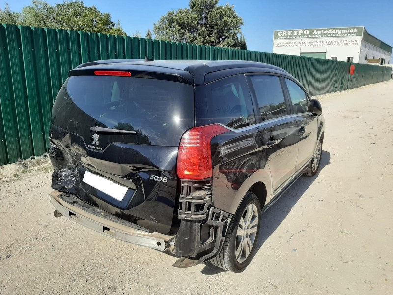 PEUGEOT 5008 - imagen 4