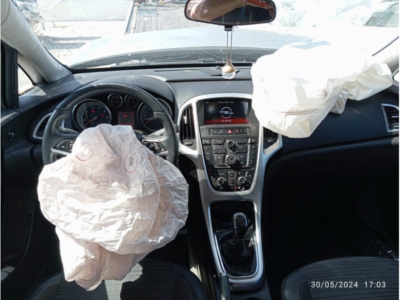OPEL ASTRA J LIM. - imagen 4