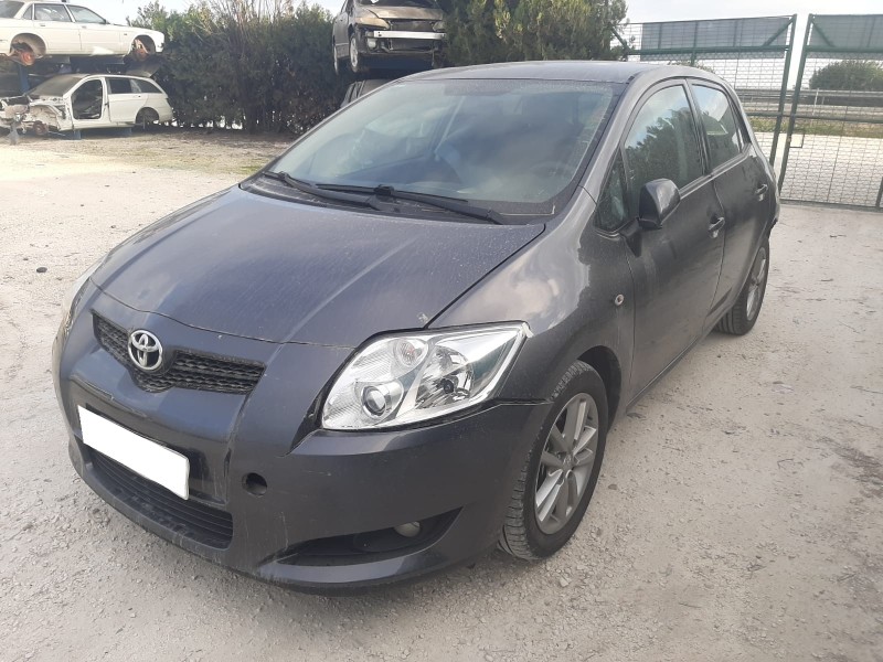 TOYOTA AURIS - imagen 1
