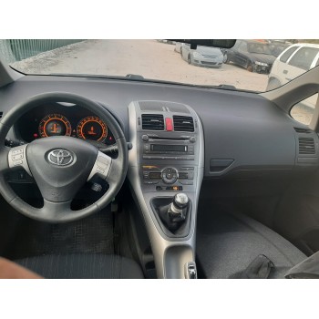 TOYOTA AURIS - miniatura 4