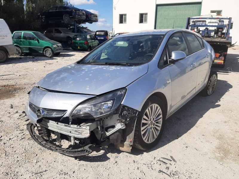 OPEL ASTRA J LIM. - imagen 1