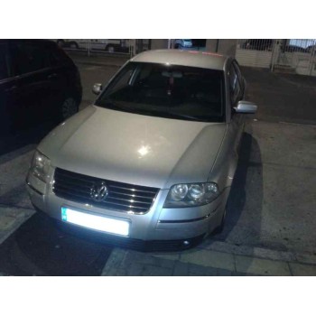VOLKSWAGEN PASSAT BERLINA (3B3)