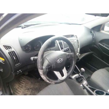 KIA CEE'D - miniatura 2
