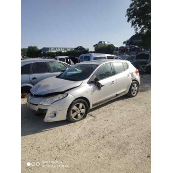 RENAULT MEGANE III BERLINA 5 P