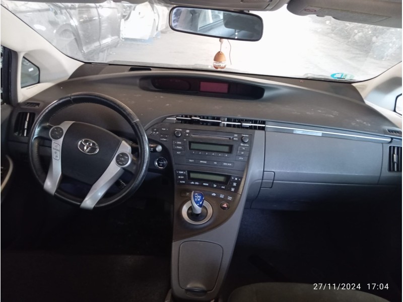 TOYOTA PRIUS (NHW30) - imagen 3