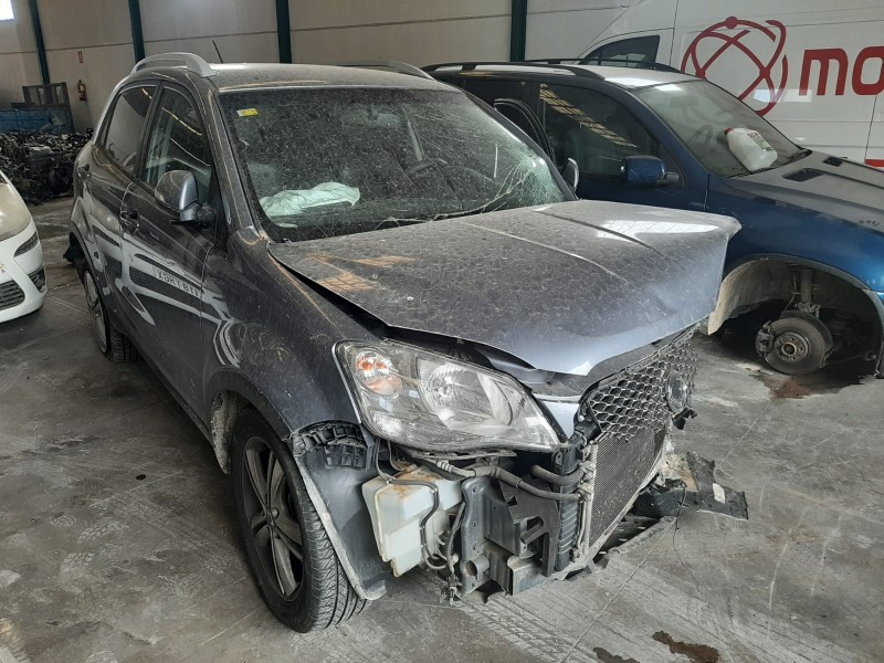 SSANGYONG KORANDO - imagen 1
