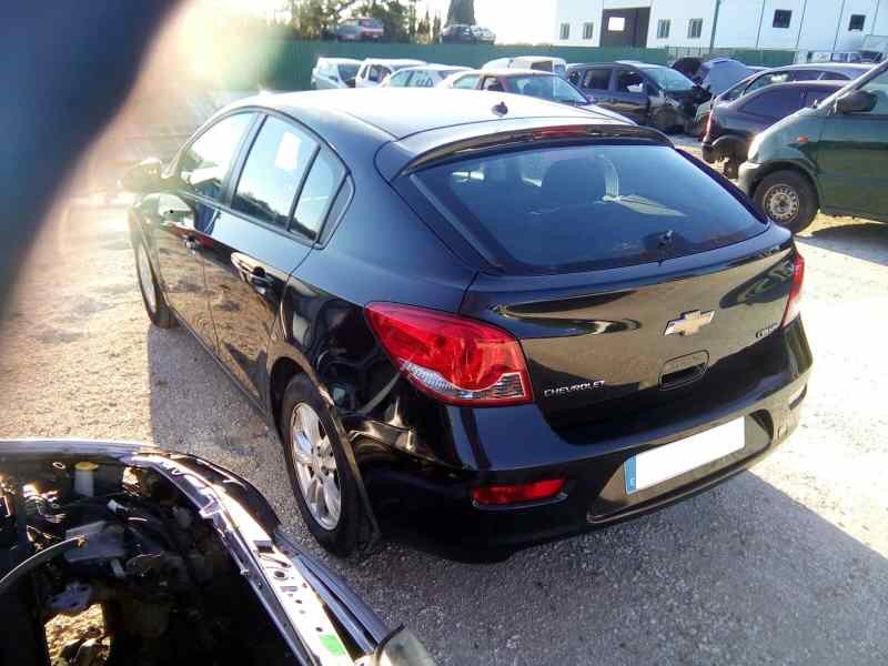 CHEVROLET CRUZE - imagen 2