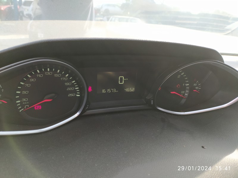 PEUGEOT 308 SW - imagen 2
