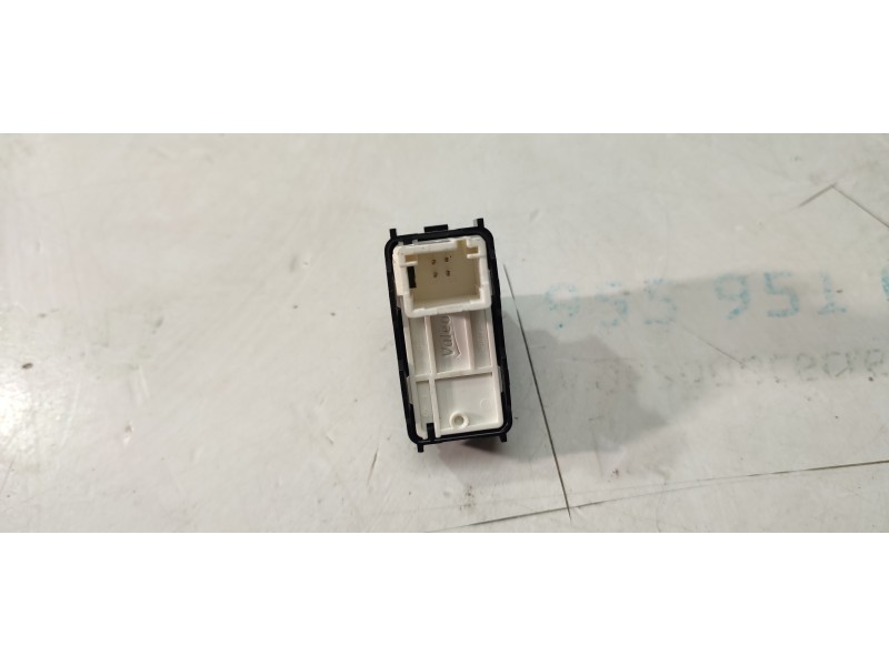 MANDO ELEVALUNAS DELANTERO DERECHO 96762292ZD  - imagen 3