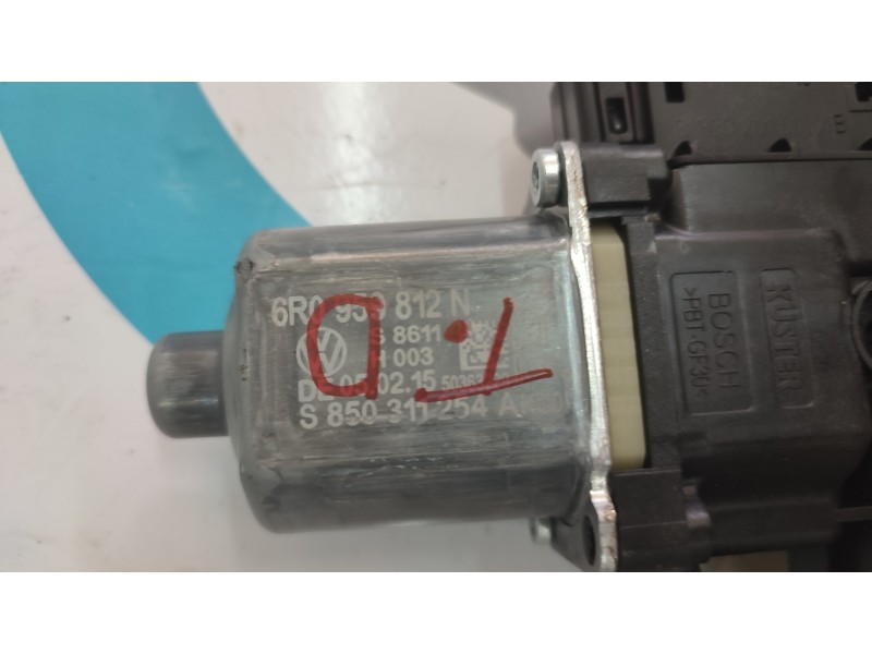 ELEVALUNAS TRASERO DERECHO 6R0959812N  - imagen 3