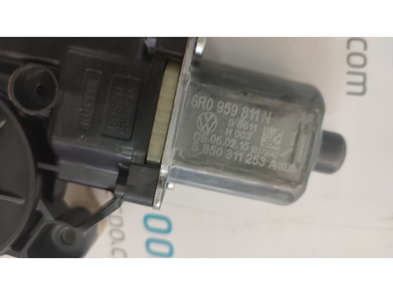 ELEVALUNAS TRASERO IZQUIERDO 6R0959811N  - imagen 3
