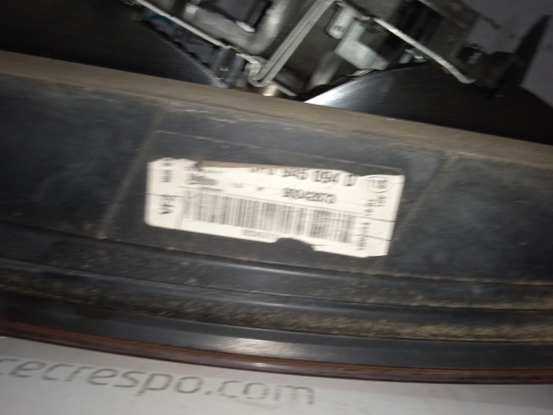 PILOTO TRASERO IZQUIERDO 5F0945095D  - imagen 2