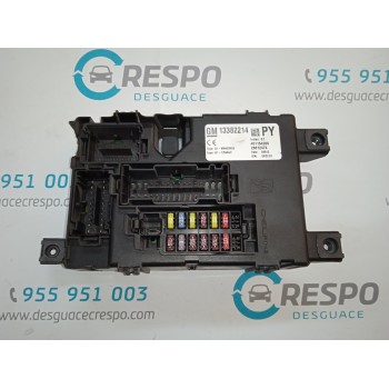 CAJA RELES / FUSIBLES 13382214 