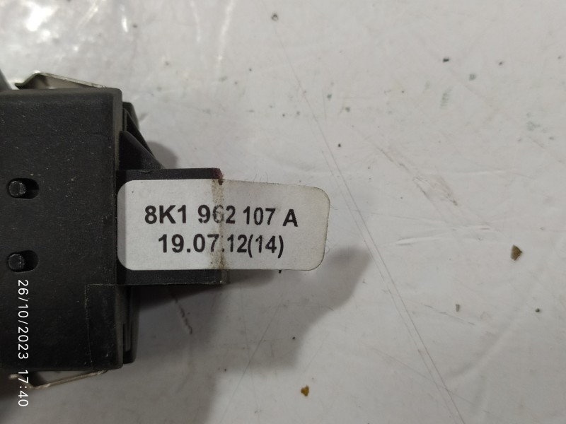 INTERRUPTOR 8K1962107A  - imagen 2