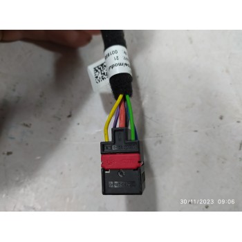 AMORTIGUADORES MALETERO / PORTON 83F827851D  - miniatura 2